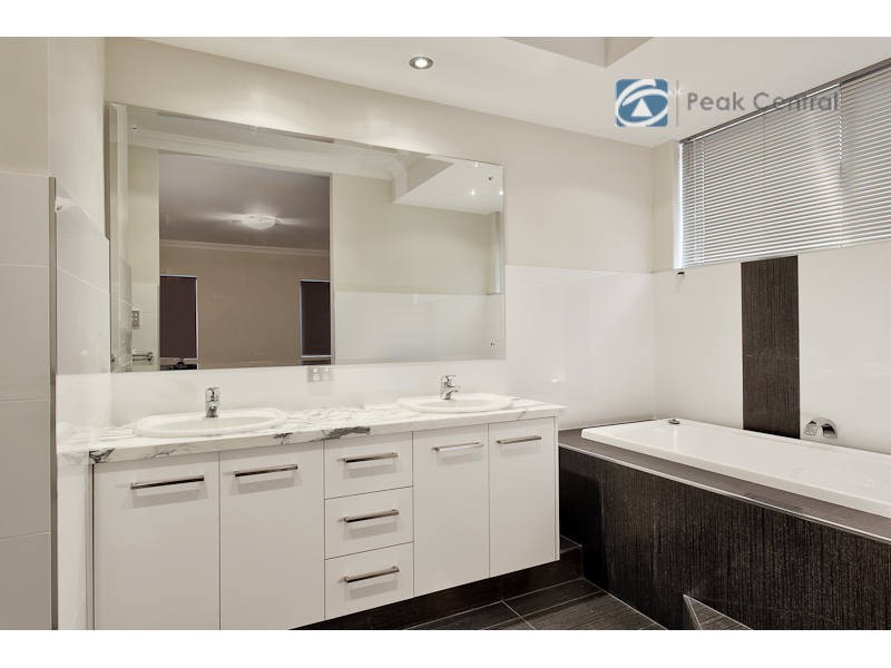 51 Princeton Circuit, Aubin Grove WA 6164