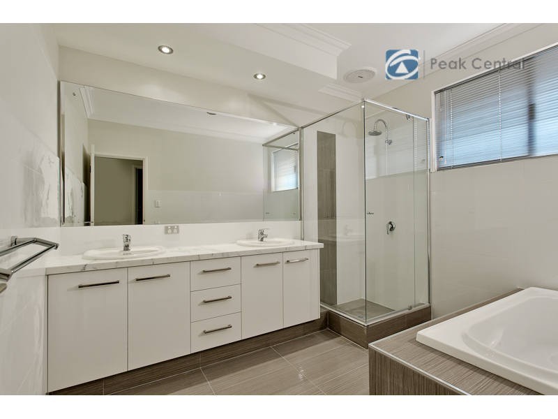 51 Princeton Circuit, Aubin Grove WA 6164