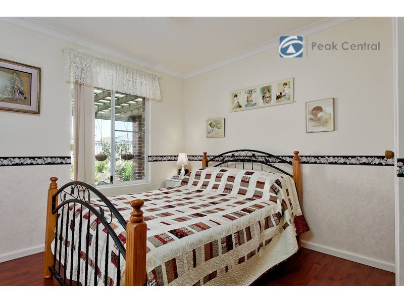 3 Jenkin Mews, Atwell WA 6164