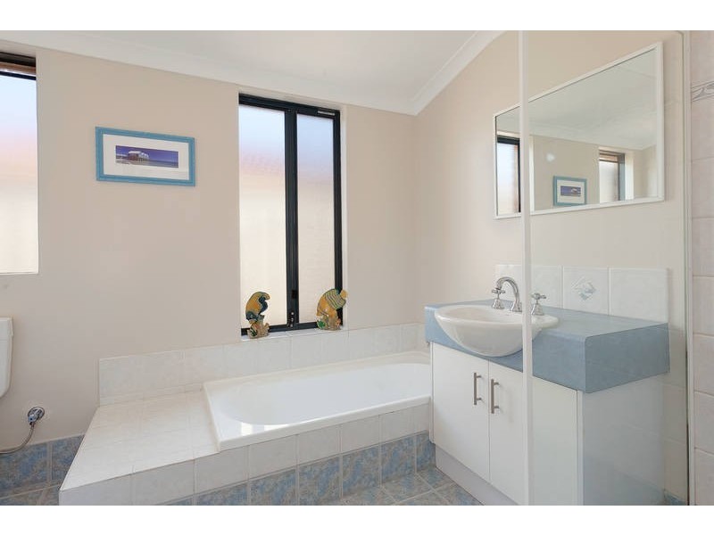 14 Cranshaw Mews, Atwell WA 6164