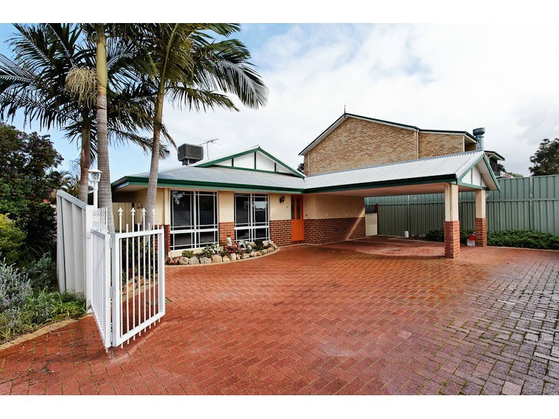 20 Gilbride Cove, Atwell WA 6164