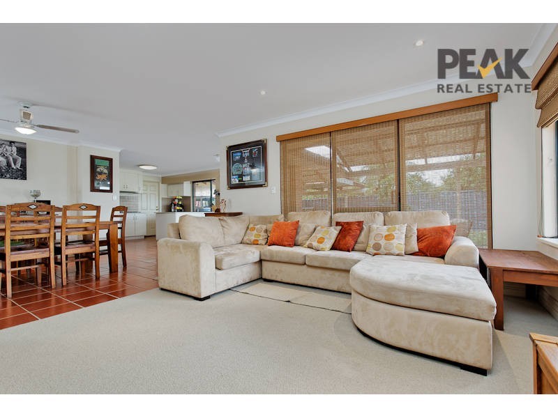 40 Sylvan Crescent, Leeming WA 6149