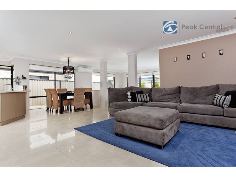 7 Giverny Gardens, Aubin Grove WA 6164