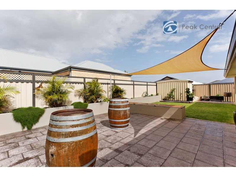 7 Giverny Gardens, Aubin Grove WA 6164