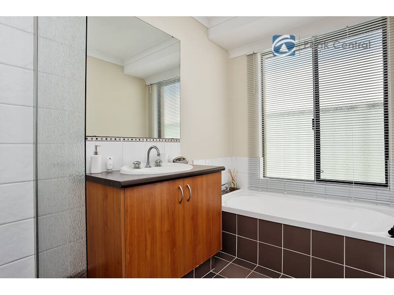 7 Sedge Link, Atwell WA 6164