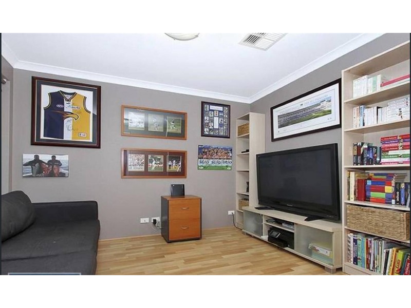 144 Lyon Road, Aubin Grove WA 6164