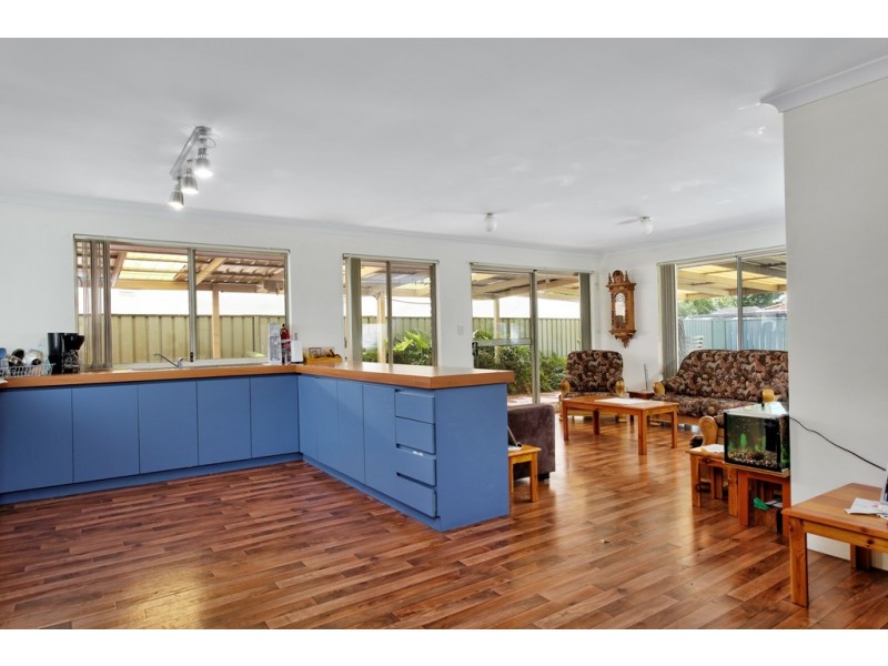 86 Folland Parade, Atwell WA 6164