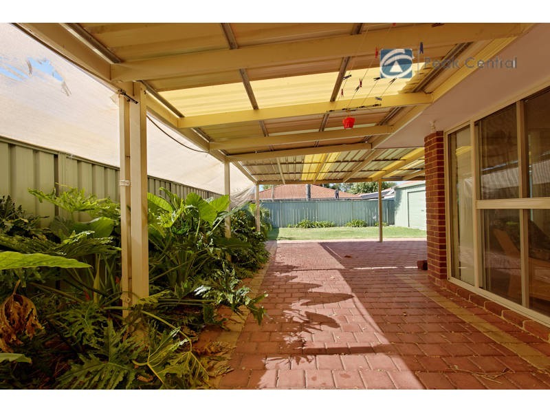 86 Folland Parade, Atwell WA 6164