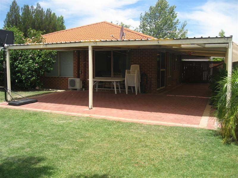 86 Folland Parade, Atwell WA 6164