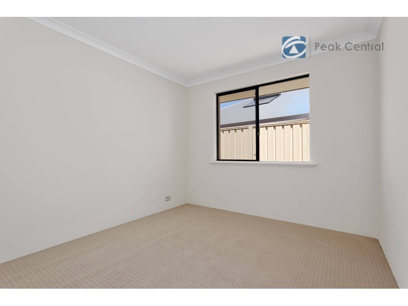 22a Halcyon Way, Atwell WA 6164
