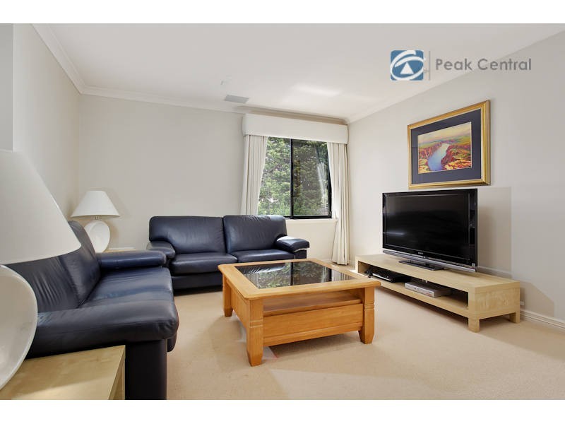 6b Sicklemore Street, Booragoon WA 6154