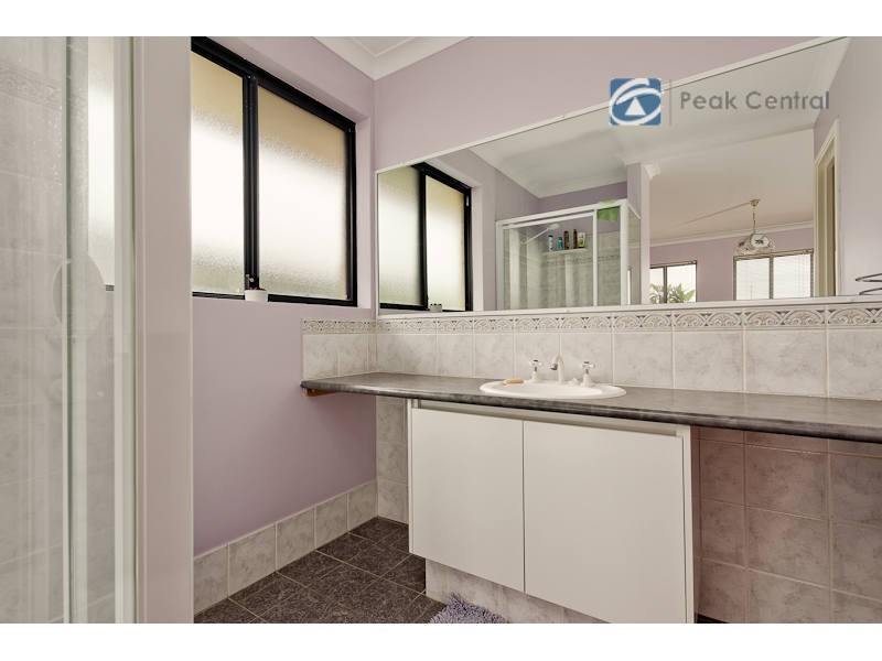 11 Conder Way, Southern River WA 6110