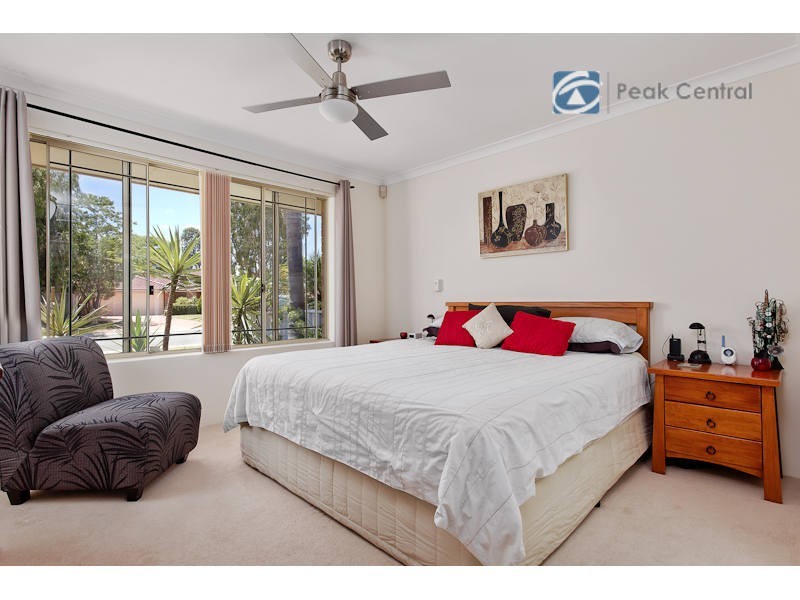 10 Folland Parade, Atwell WA 6164