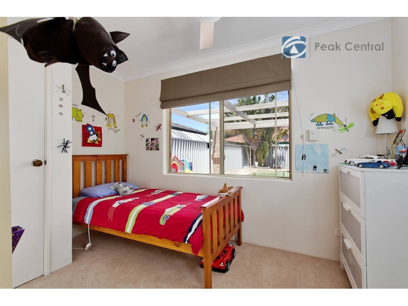 10 Folland Parade, Atwell WA 6164