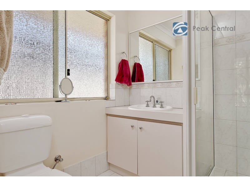 10 Folland Parade, Atwell WA 6164