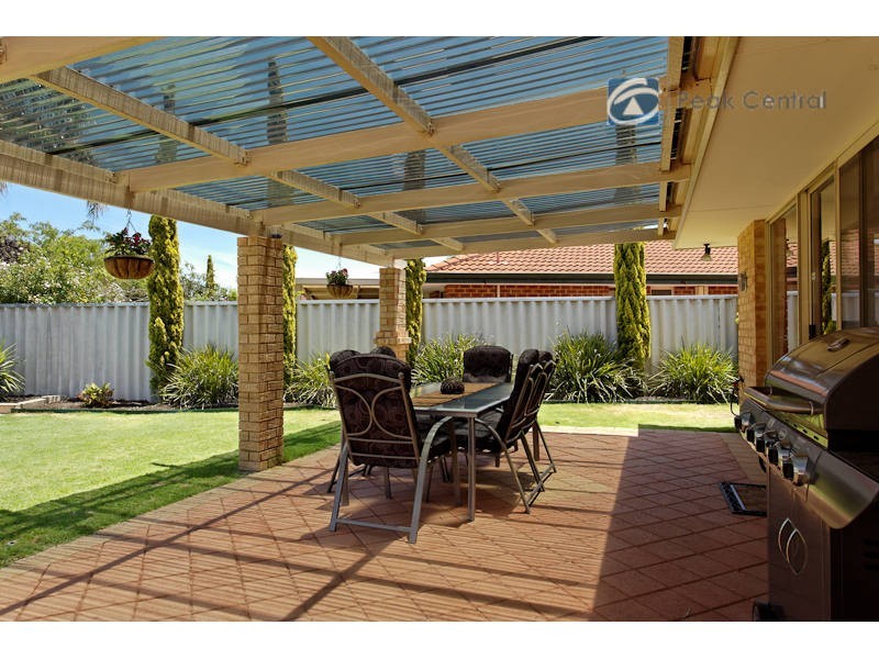 10 Folland Parade, Atwell WA 6164