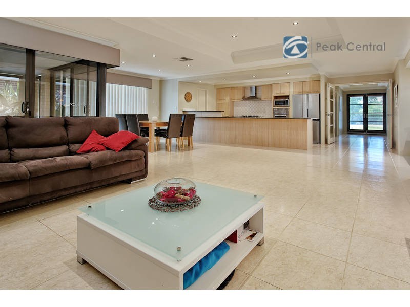 53 Unity Way, Atwell WA 6164