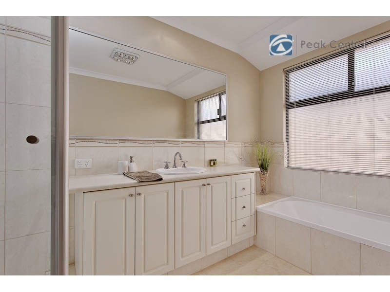 53 Unity Way, Atwell WA 6164
