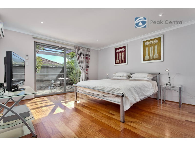 34 Sanguine Way, Atwell WA 6164