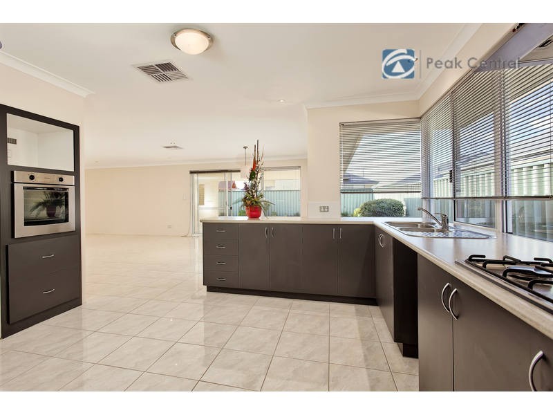 12 Cathedral Link, Aubin Grove WA 6164