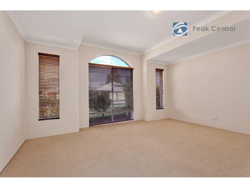 12 Cathedral Link, Aubin Grove WA 6164