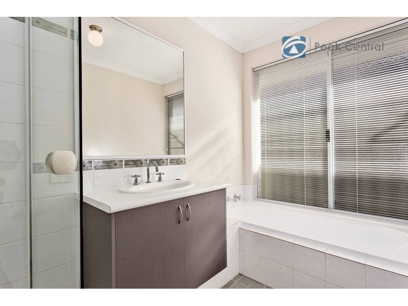 12 Cathedral Link, Aubin Grove WA 6164