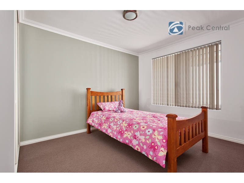 8 Descanso Loop, Aubin Grove WA 6164