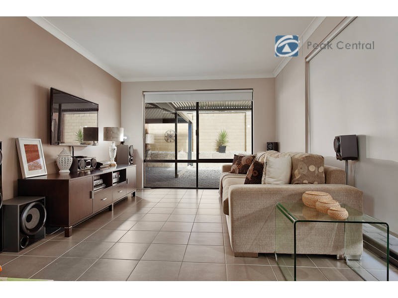 29 Kesiya Turn, Aubin Grove WA 6164