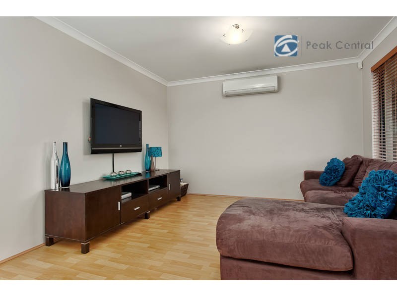 29 Kesiya Turn, Aubin Grove WA 6164
