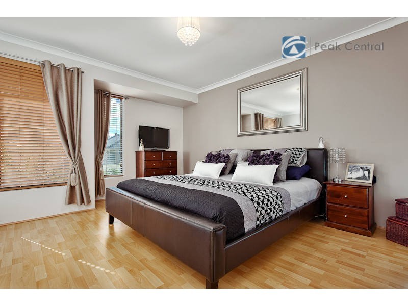 29 Kesiya Turn, Aubin Grove WA 6164