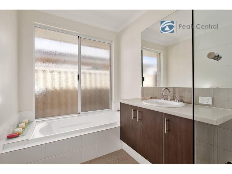12 Neroli Link, Atwell WA 6164