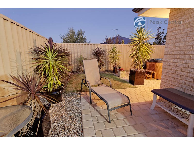 12 Neroli Link, Atwell WA 6164