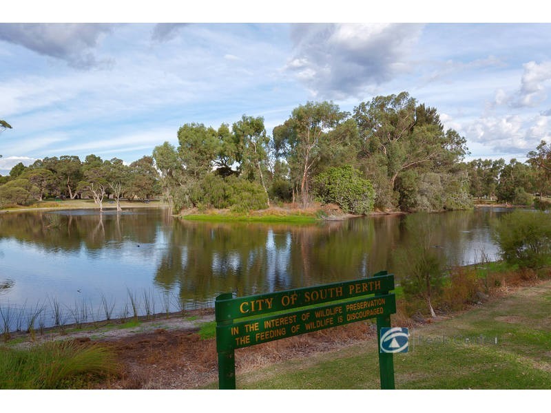 Unit 13/1 Clydesdale Street, Como WA 6152