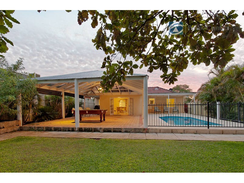 14 Spargo Street, Myaree WA 6154