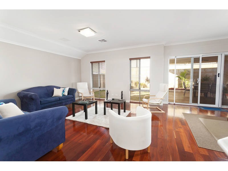 25 Armand Drive, Aubin Grove WA 6164