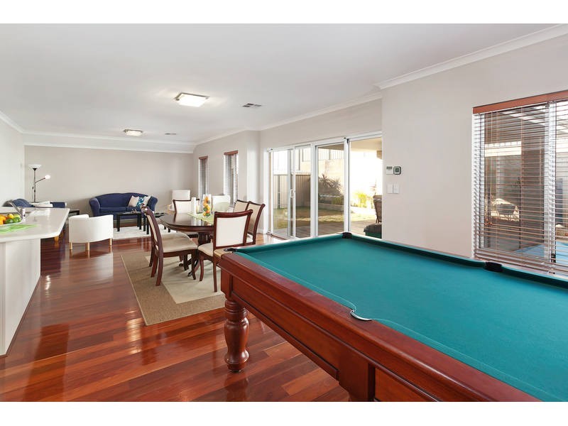 25 Armand Drive, Aubin Grove WA 6164