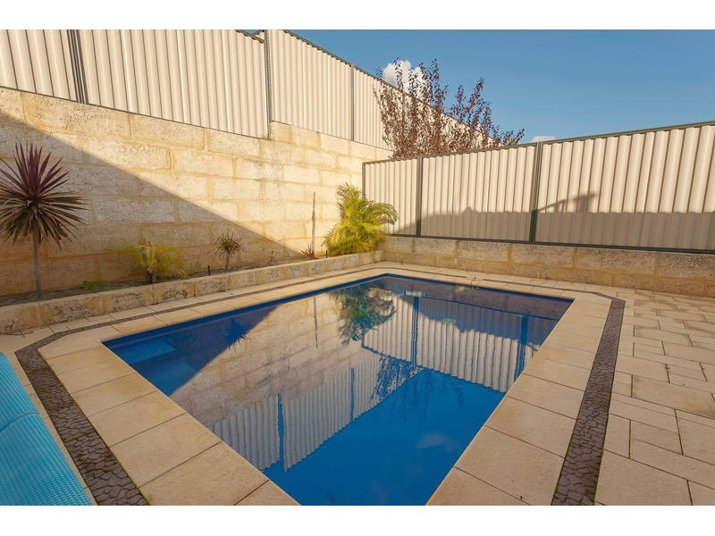 25 Armand Drive, Aubin Grove WA 6164
