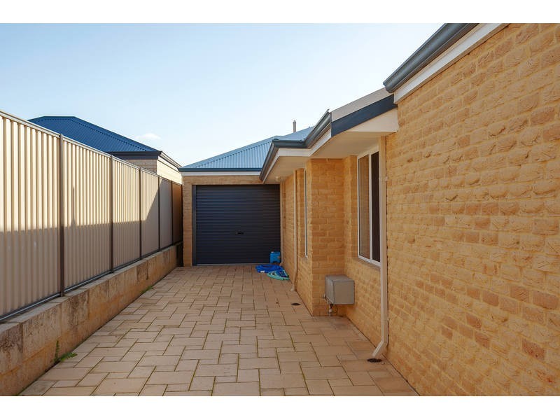 25 Armand Drive, Aubin Grove WA 6164