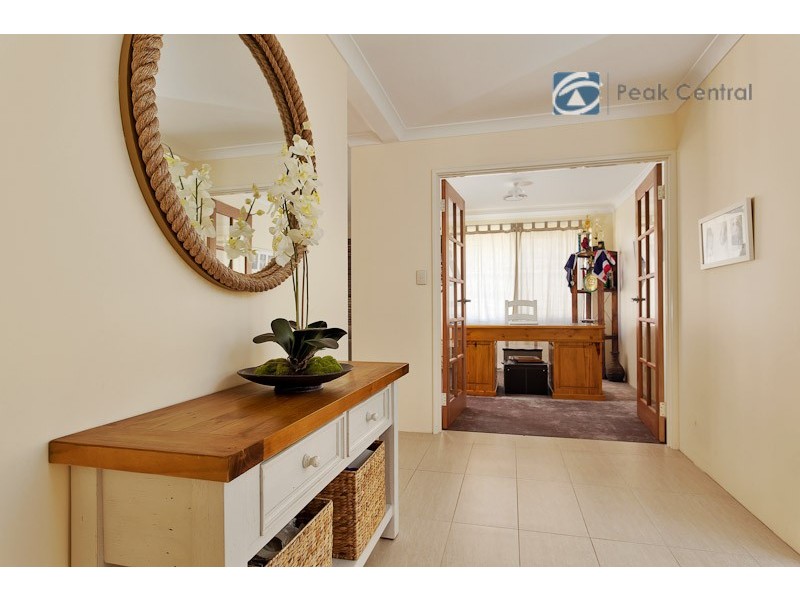 26 Atkins Parade, Hammond Park WA 6164