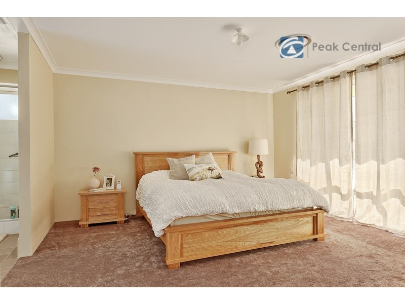 26 Atkins Parade, Hammond Park WA 6164