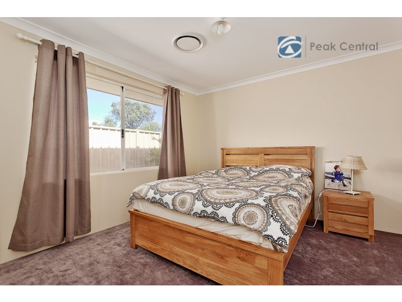 26 Atkins Parade, Hammond Park WA 6164