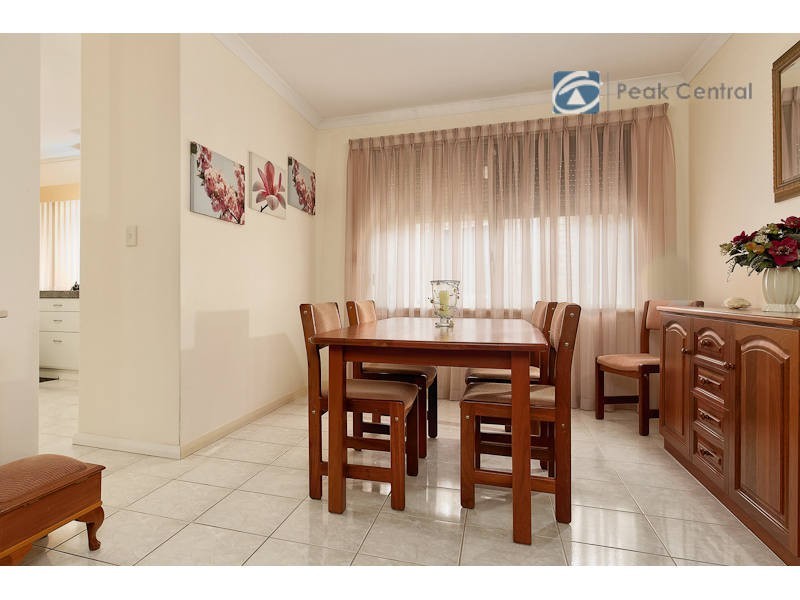 20a Fenimore Avenue, Munster WA 6166