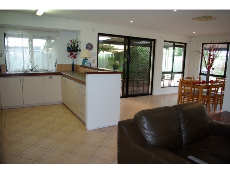 87 Folland Parade, Atwell WA 6164