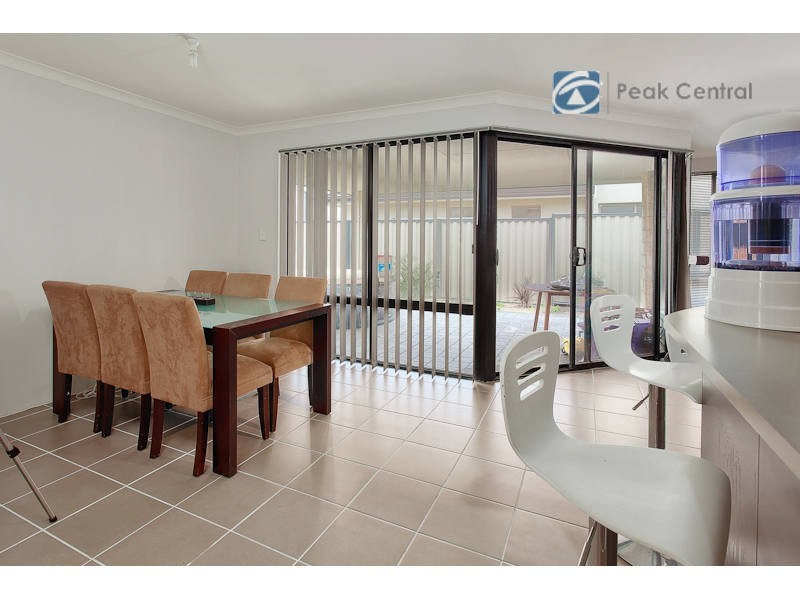 8 Aleppo Street, Aubin Grove WA 6164