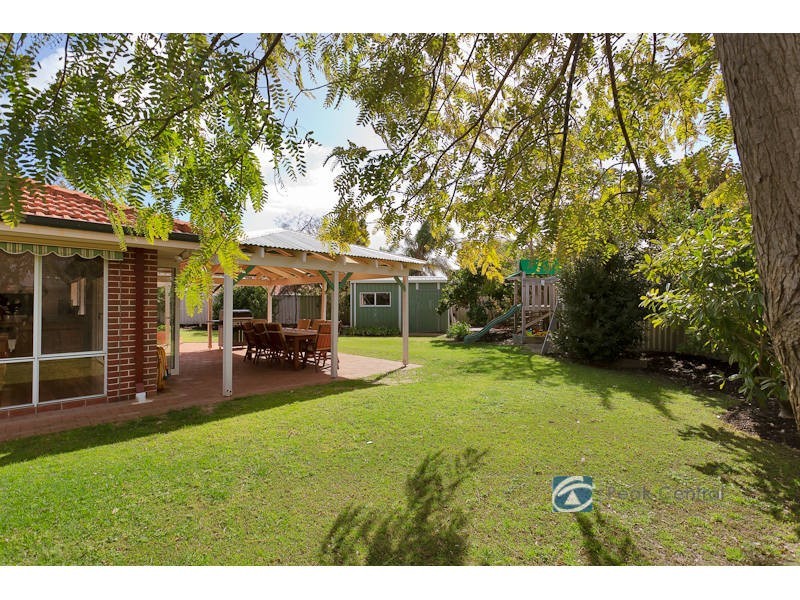 5 Calero Court, Atwell WA 6164