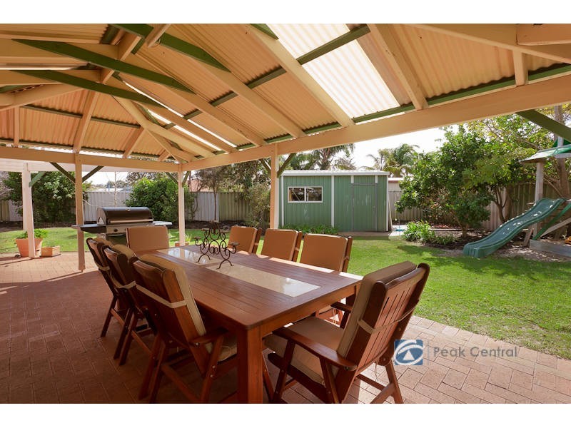 5 Calero Court, Atwell WA 6164