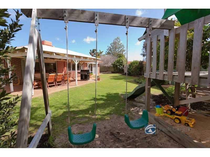 5 Calero Court, Atwell WA 6164