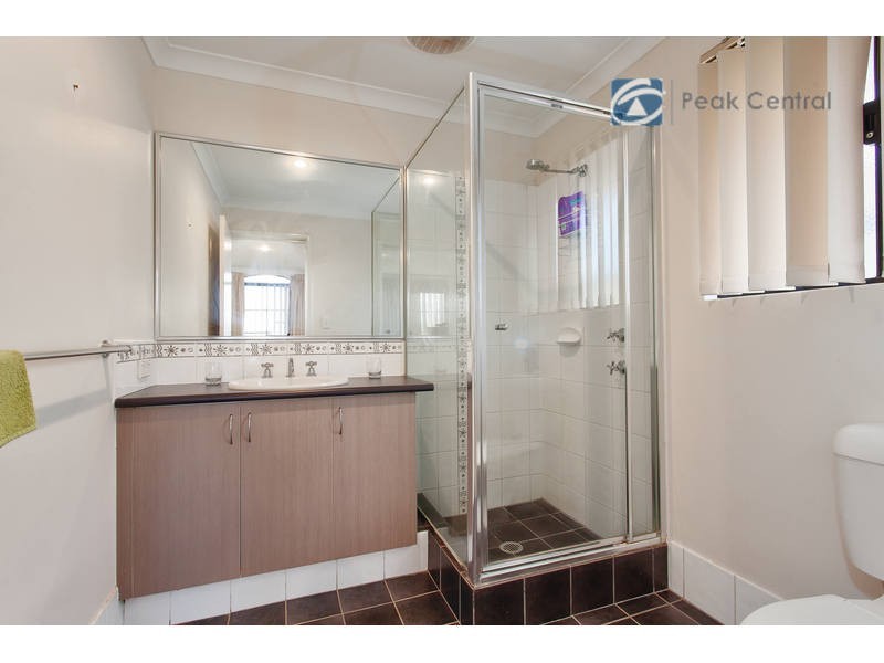 25 Roper Boulevard, Hammond Park WA 6164