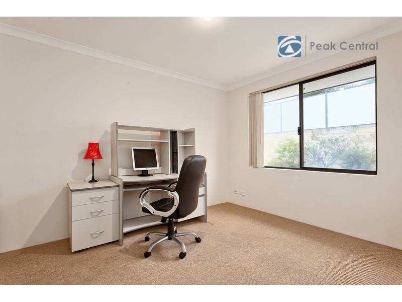 25 Roper Boulevard, Hammond Park WA 6164