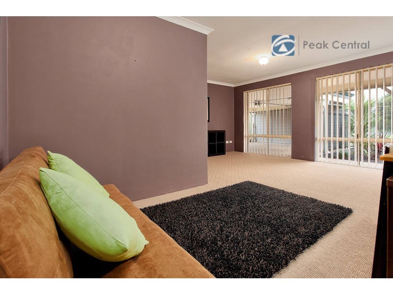 7 Hoult Mews, Atwell WA 6164